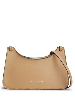 Sac bandoulière en cuir beige texturé avec une fine sangle et un logo "Tommy Hilfiger" subtil centré à l'avant.