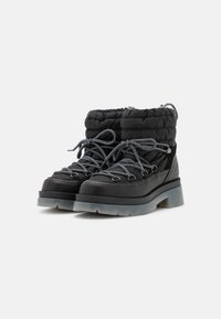 Marc O'Polo Bottines à plateau - black
