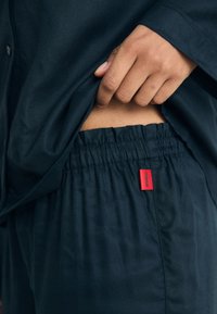 HUGO ELLE LONG  - Nattdrakt - black