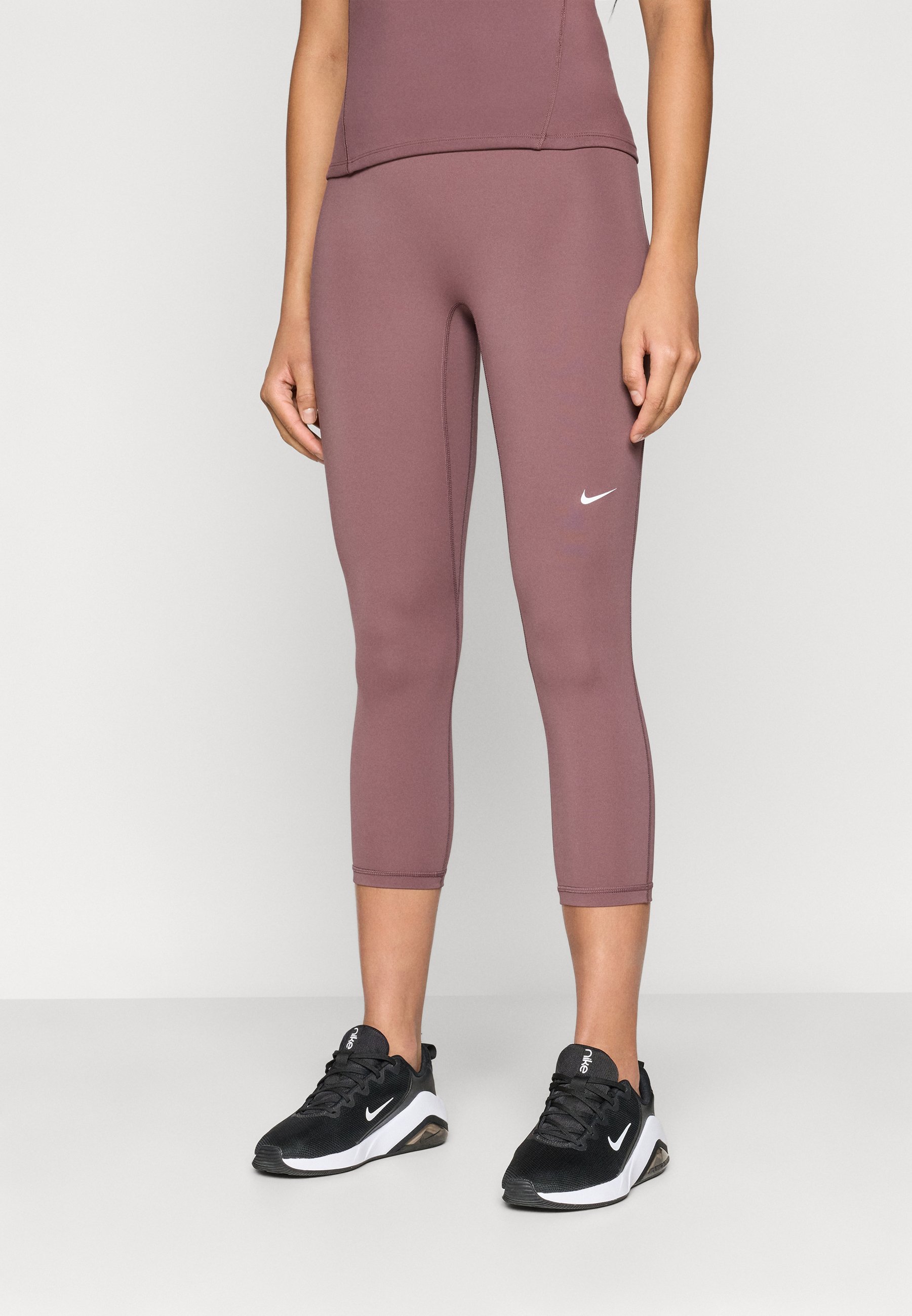 nike running cropped leggings