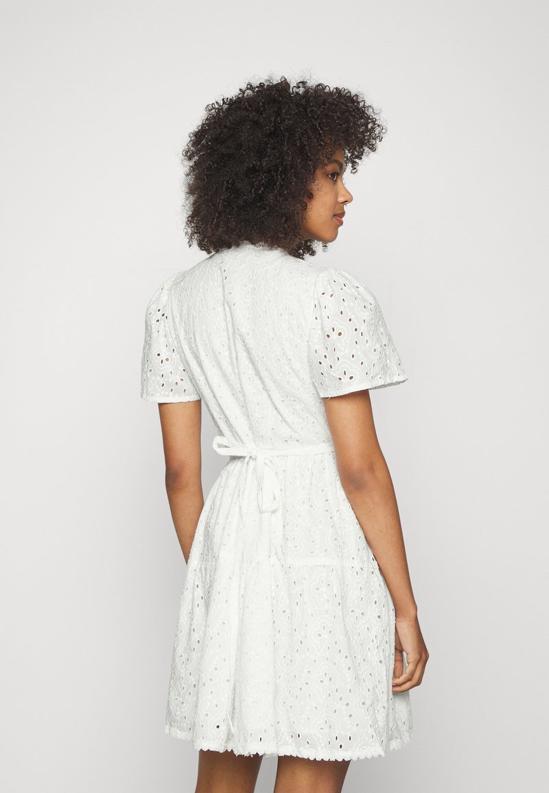 Damen Freizeitkleider | YAS YASLOHRI WRAP DRESS Freizeitkleid star white/weiß - OM64605 Damen Freizeitkleider | YAS YASLOHRI WRAP DRESS Freizeitkleid star white/weiß - OM64605
