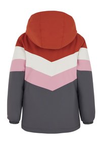 Veste colorée pour enfants avec capuche, présentant des rayures en chevrons rouges, blanches, roses et grises. Fabriquée dans un matériau lisse et résistant à l'eau.