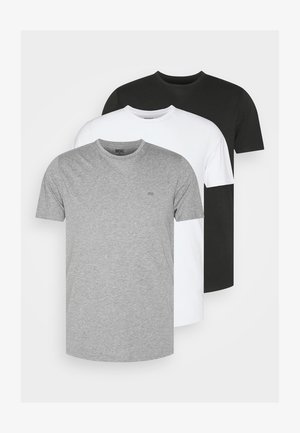Tre t-shirt a maniche corte: una grigia, una bianca e una nera. Realizzate in cotone, con scollo rotondo e un piccolo logo sulla maglietta grigia.