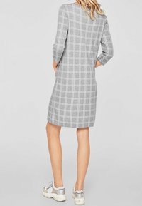 s.Oliver Abito in maglia - grey