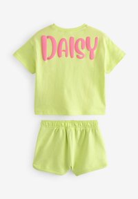 Next DISNEY DAISY DUCK  AND SET  - REGULAR FIT - Shorts - lime green