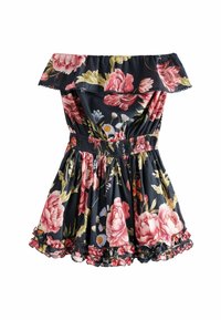 Šaty bez ramínek s květinovým vzorem v tmavě námořnické barvě, zdobené velkými růžovými a žlutými květy, se smockovaným pasem a volánkovým lemem s černými akcenty.