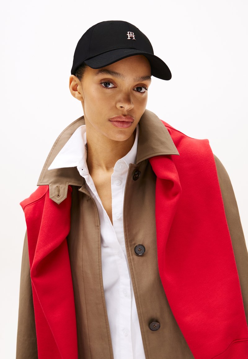 Tommy Hilfiger - ELEVATED CHIC CAP UNISEX - Cap - black, Enlarge