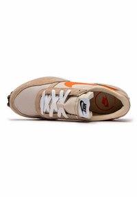 Nike Performance MODELO WAFFLE - Trainingsschoen - light brown