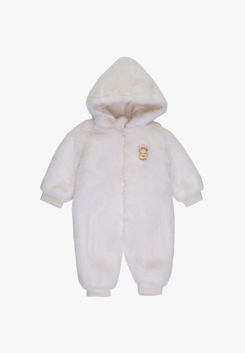 Jumpsuit bianco in pelliccia sintetica con cappuccio, maniche e caviglie con polsini. Presenta una piccola toppa ricamata con la faccia di un animale sul petto. Texture morbida.