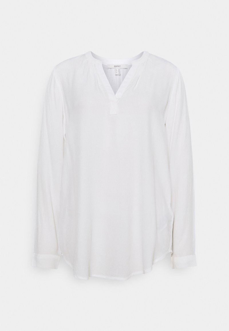Biała bluzka z długim rękawem z lekkiego materiału, z dekoltem w kształcie litery V i plisą, okrągłym wykończeniem u dołu oraz podwiniętymi mankietami. Gładka tekstura i minimalistyczny design.