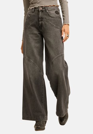 Billabong, - Wide leg
