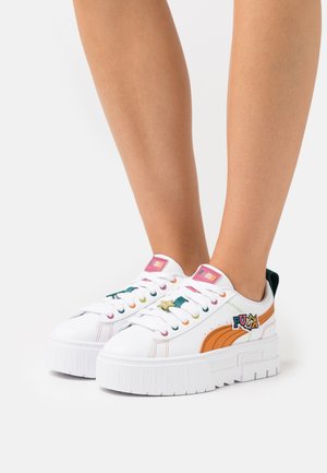 MAYZE PIERCED - Tenisky - white/orange brick