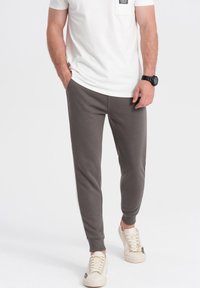 Ombre Jogginghose - dark grey