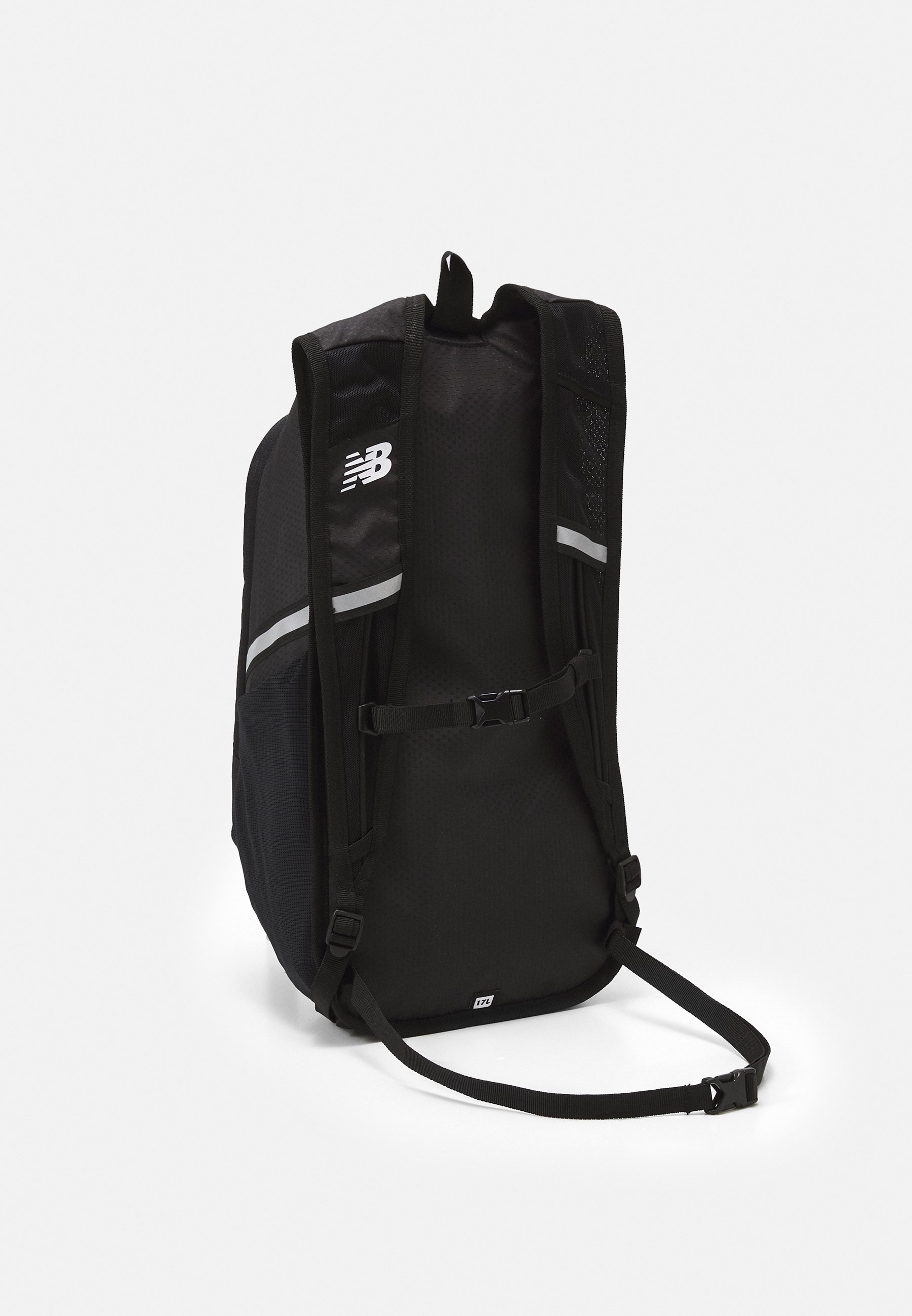 new balance rucksack