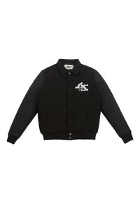 Zwarte varsityjack met een wollen lichaam, zwarte stoffen mouwen, drukknoopsluiting, zijzakken en een witte grafische logo op de linkerborst.