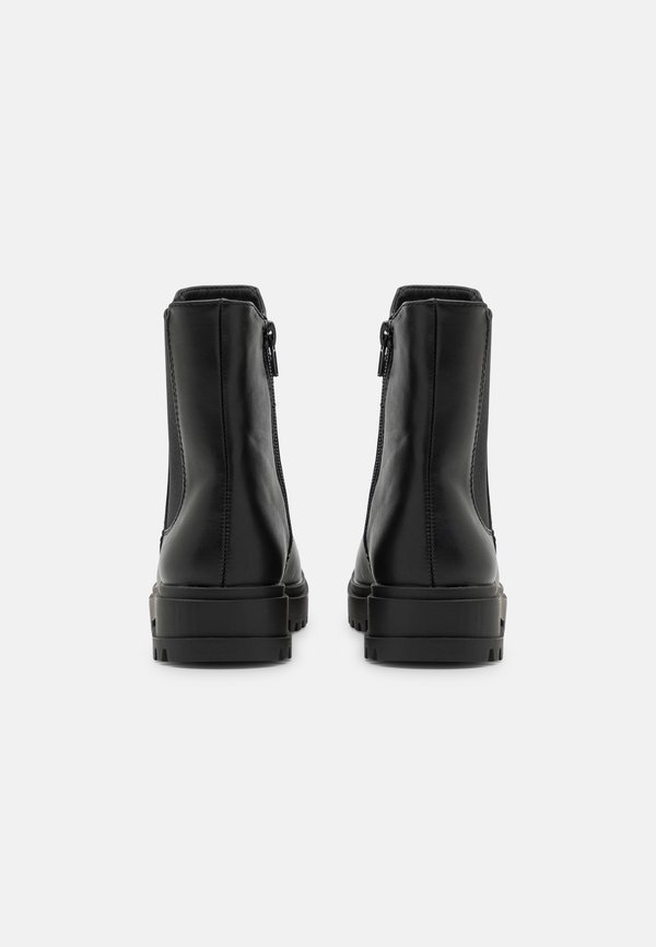 Stiefelette