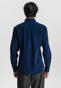 Anerkjendt LEIF SOLID - Overhemd - sky captain