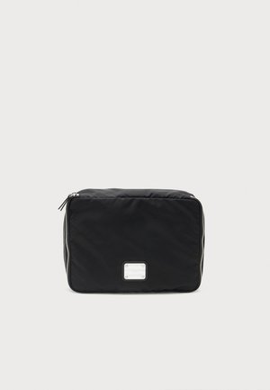 FPM Milano PACKING CUBE BOX UNISEX - Reisetasche - black