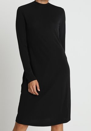 Sukienka z dżerseju