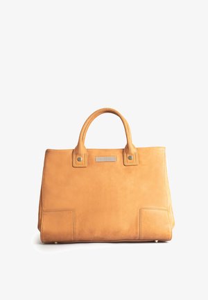 Sac à main en cuir tan avec deux poignées supérieures, en forme rectangulaire, texture lisse, accents métalliques et une bande décorative de strass à l'avant.