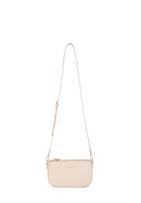 Borsa a tracolla beige in pelle liscia con forma rettangolare piatta, dotata di cerniera superiore e dettagli in metallo dorato.