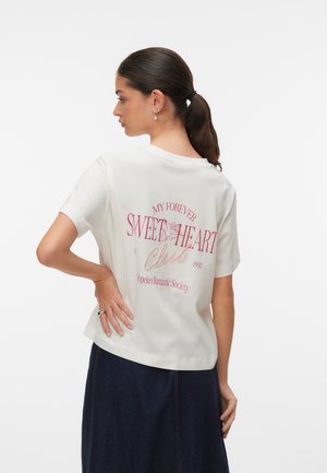 Vero Moda VMSOPHIE - Camiseta estampada - snow white