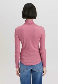 hessnatur Langarmshirt - wildrose