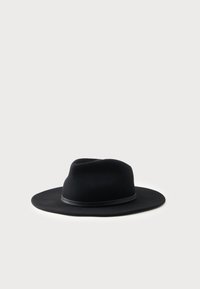 Неизбран, noir