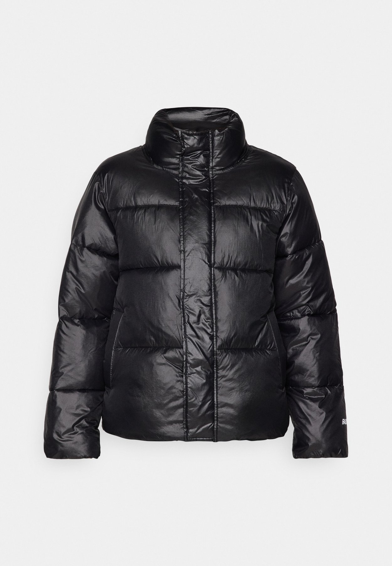 ESSENTIAL PUFFER