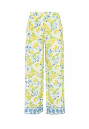 Pantalones blancos de pierna ancha con estampado de limones amarillos y hojas verdes, detalles florales azules y borde azul de paisley en los bajos.