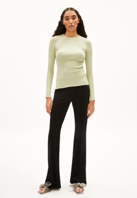 ARMEDANGELS ALAANIA RN - Strickpullover - pastel green