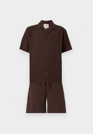 Only & Sons, ONSCRUZ SEERSUCKER SET - Short - black coffee