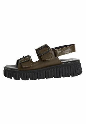 Sandali marroni con una suola a pianta nera spessa, dotati di due cinturini regolabili con fibbie e design aperto sulla punta.