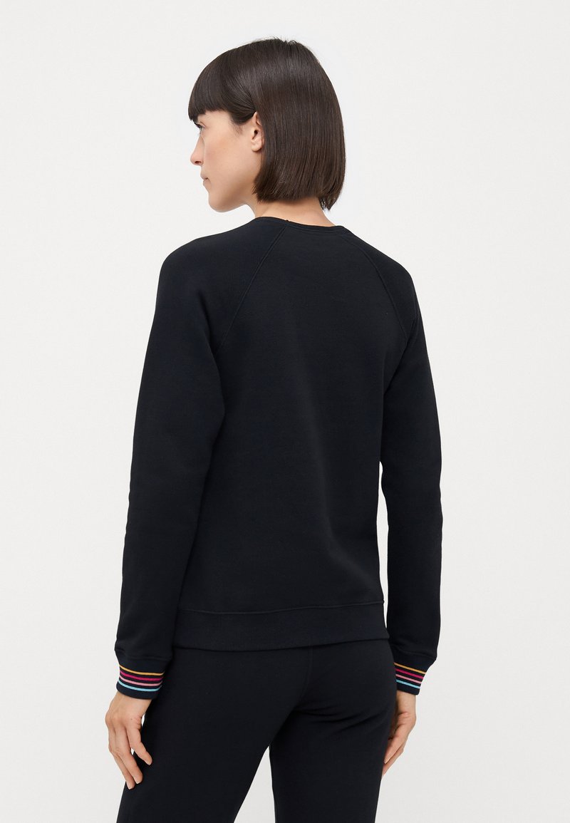 Paul Smith WOMEN SWIRL Pyjama top black