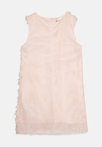 Απαλό ροζ αμάνικο φόρεμα με μαλακή υφή, γαλλικές φάσες και κλείσιμο πίσω με φερμο�υάρ. Απλός και χωρίς διακοσμήσεις σχεδιασμός.