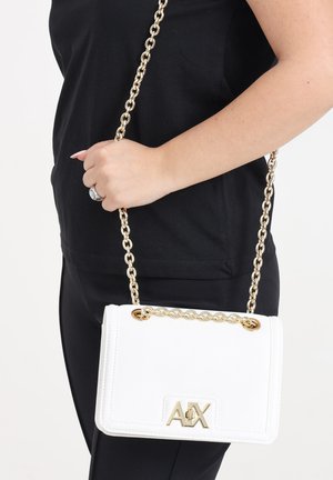 Armani Exchange A TRACOLLA - Borsa a tracolla - white