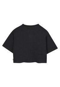 T-shirt noir court, à manches courtes, col rond, en coton doux, texture lisse, design minimaliste, sans accents supplémentaires.