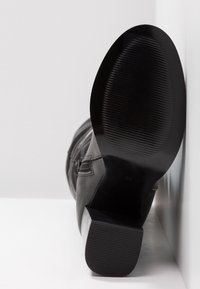 Zign Korolliset saappaat - black