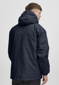Thumbnail Image 3