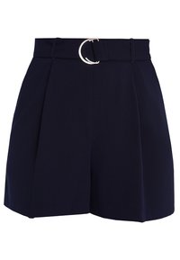 Pantaloni corti di colore blu navy a vita alta realizzati in tessuto morbido, dotati di una cintura larga con una fibbia metallica circolare e dettagli plissettati davanti.
