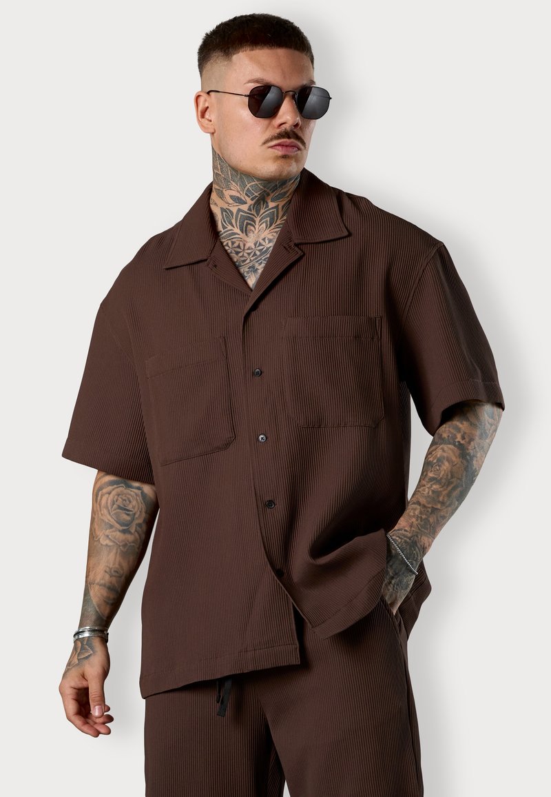 ESTEEM PLEATED - Hemd - coffee