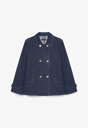 Granatowa kurtka dżinsowa dwurzędowa z sześcioma guzikami, dwoma przednimi kieszeniami, paskami przy mankietach i małą złotą przypinką w kształcie serca po lewej stronie.