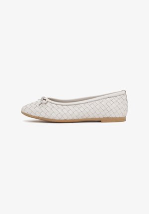 Derimod, Ballerinasko - off white
