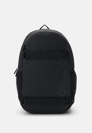 THE FRESHMAN SKATE BACKPACK UNISEX - Rucksack - blackout