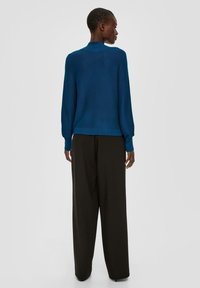 s.Oliver BLACK LABEL AUS MIX - Strickpullover - blau