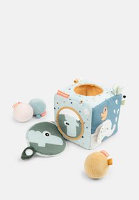 Fabric sensory cube with polka dots, featuring a mirror, cutouts, and soft accents. Includes plush balls in pastel colors.