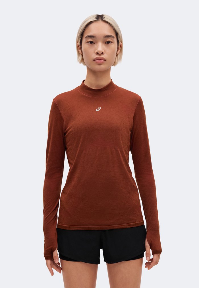 ASICS ROAD WINTER SEAMLESS - Long-sleeved top - singed red