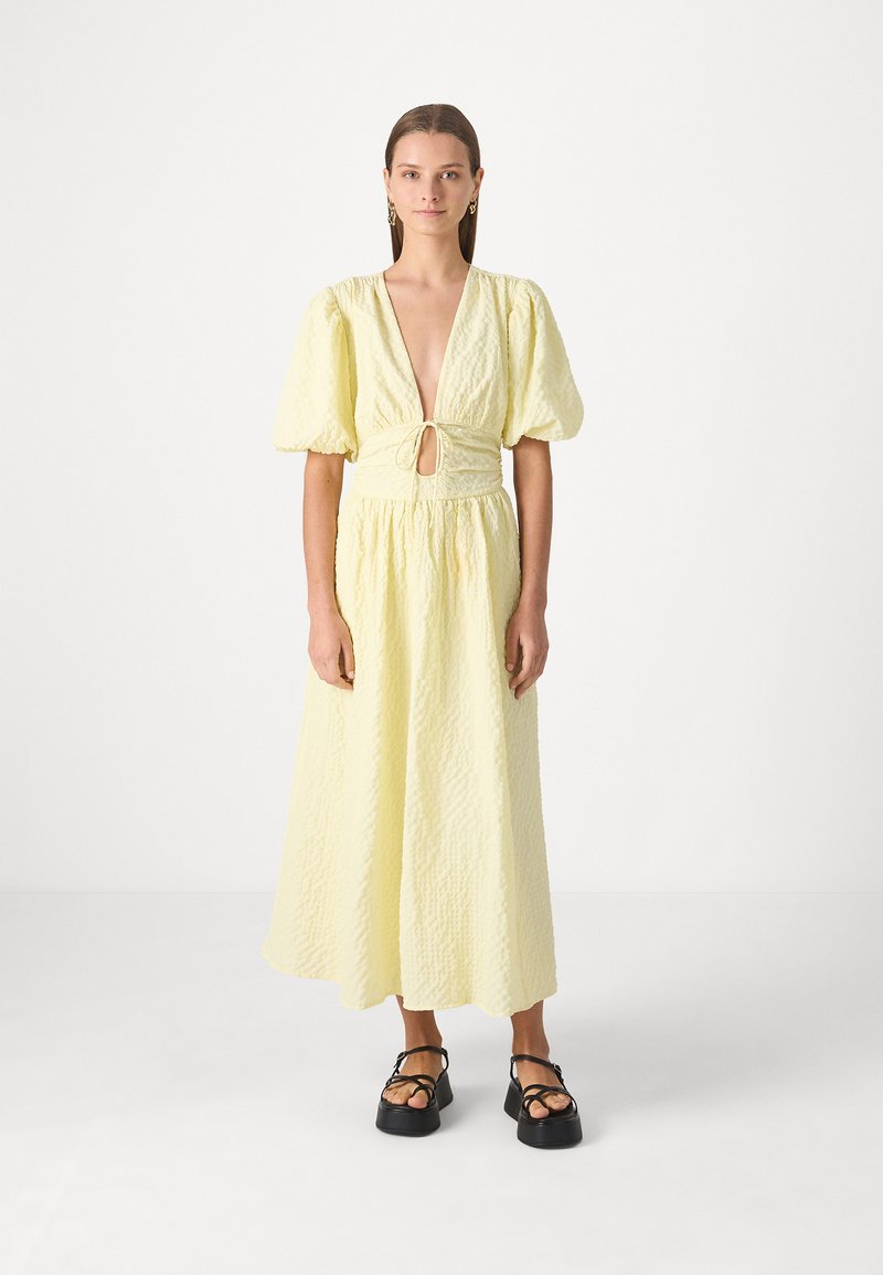 Abercrombie & Fitch PUFF SLEEVE PLUNGE FLOWY - Maxi šaty - pastel yellow