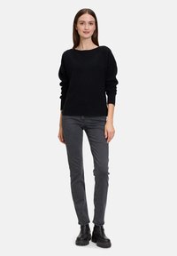 Betty Barclay MIT AUFGESETZTEN TASCHEN - Džíny Slim Fit - grey denim