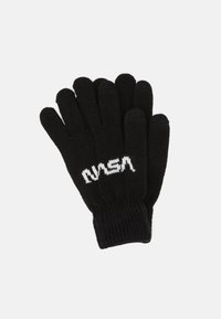 Crne pletene rukavice s rebrastim manžetama, s bijelim natpisom "NASA" na stražnjoj strani. Imaju glatku teksturu i dizajn s pet prstiju.